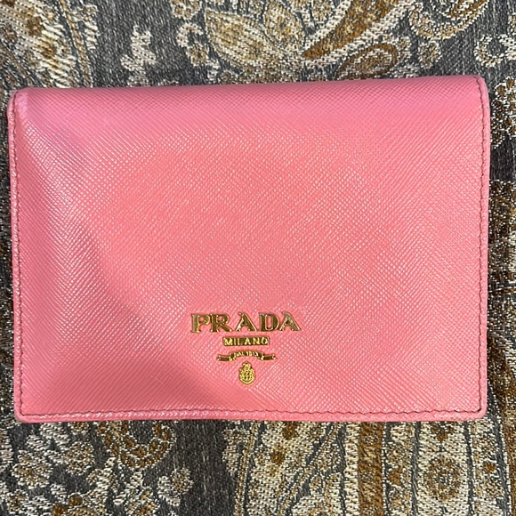 prada pink saffiano leather wallet - Picture 1 of 9